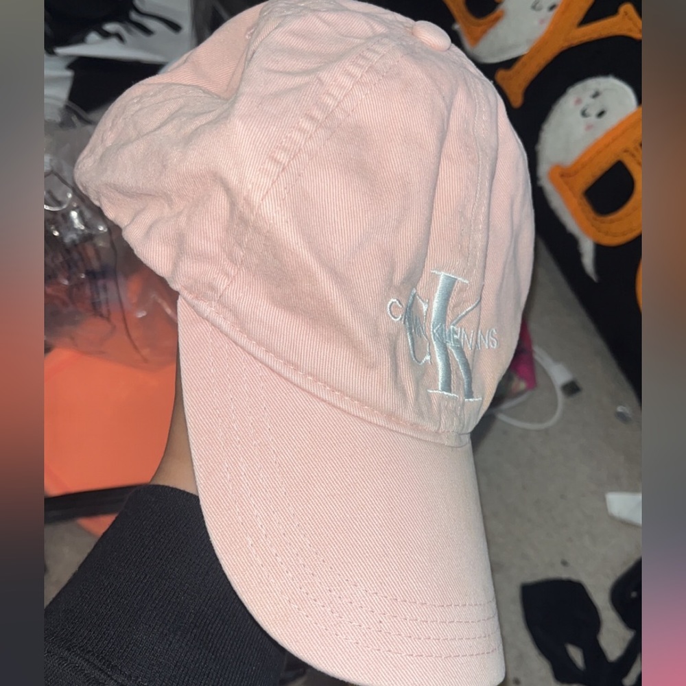 Calvin Clein baby pink hat